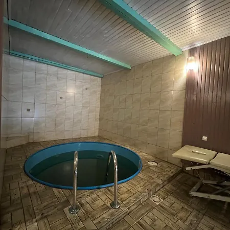 Natashka Hotel Huklyvyy