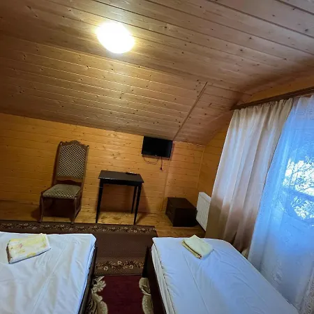Natashka Hotel Huklyvyy