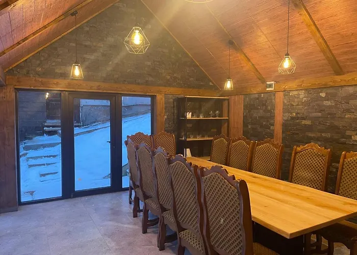 Natashka Otel Huklyvyy